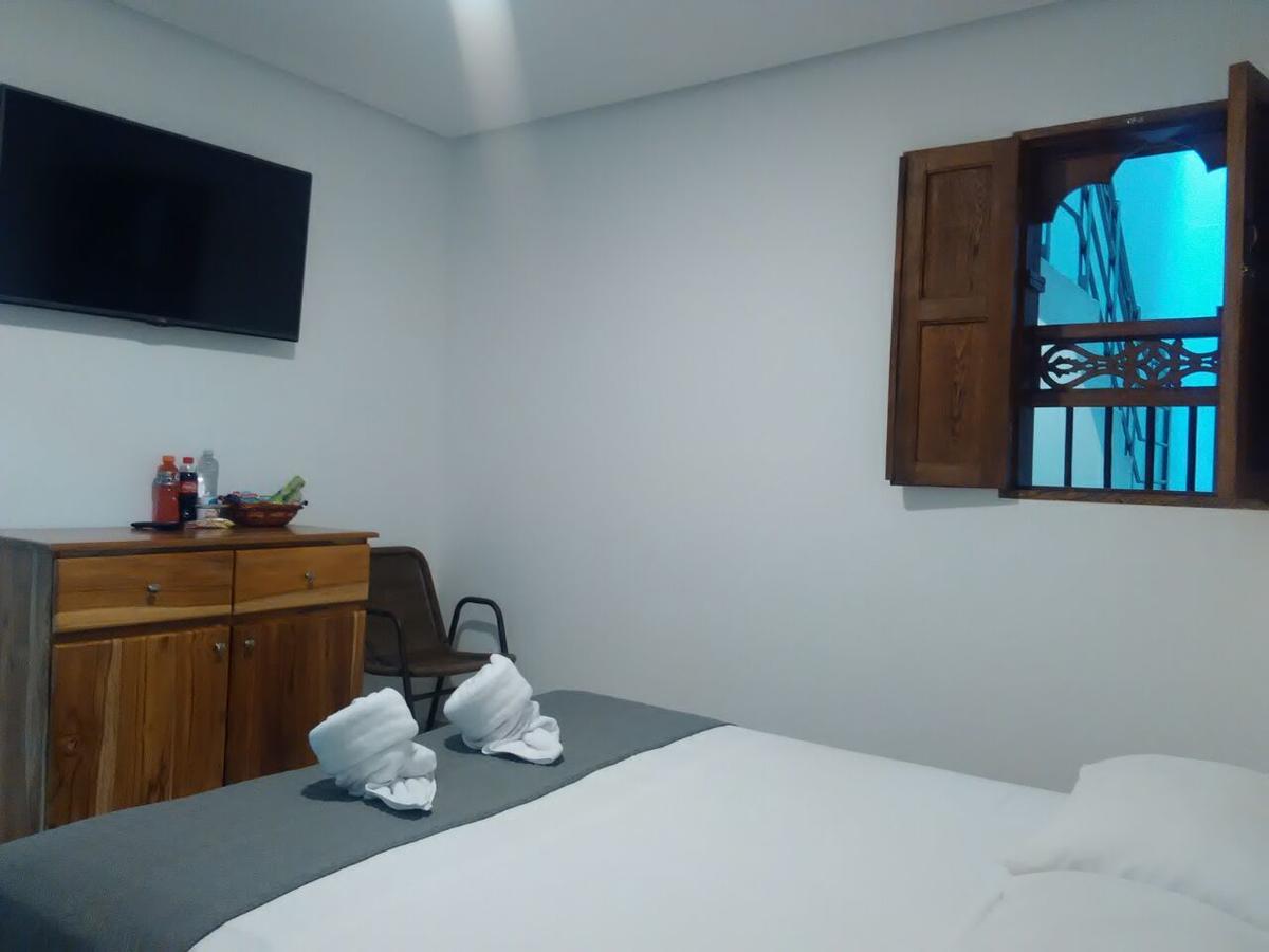 Hotel Bahia Guatape Bagian luar foto
